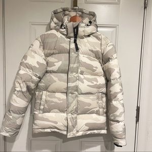 Aritzia tna super puff down jacket New
